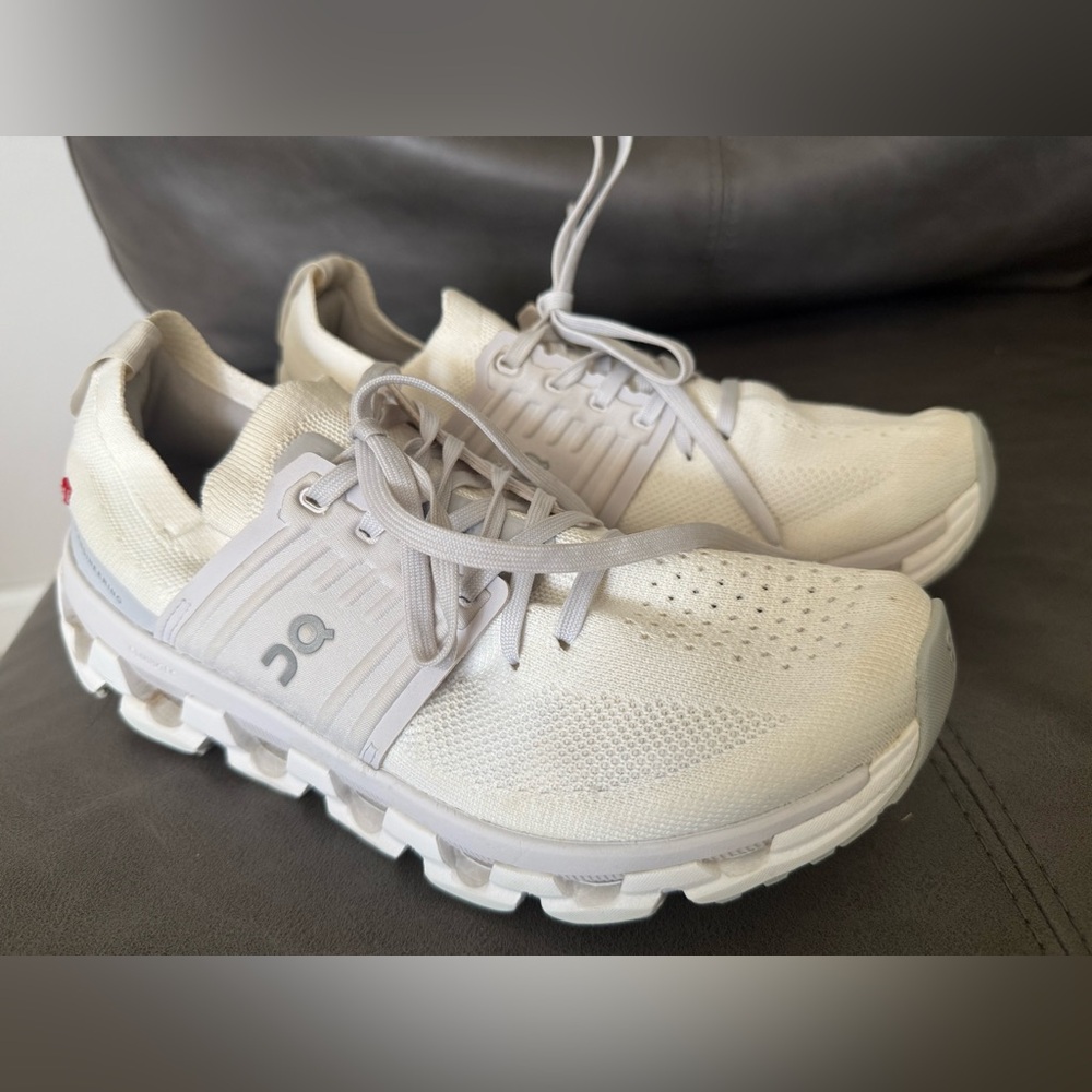 Women's On (Oncloud) Running shoes 7.5